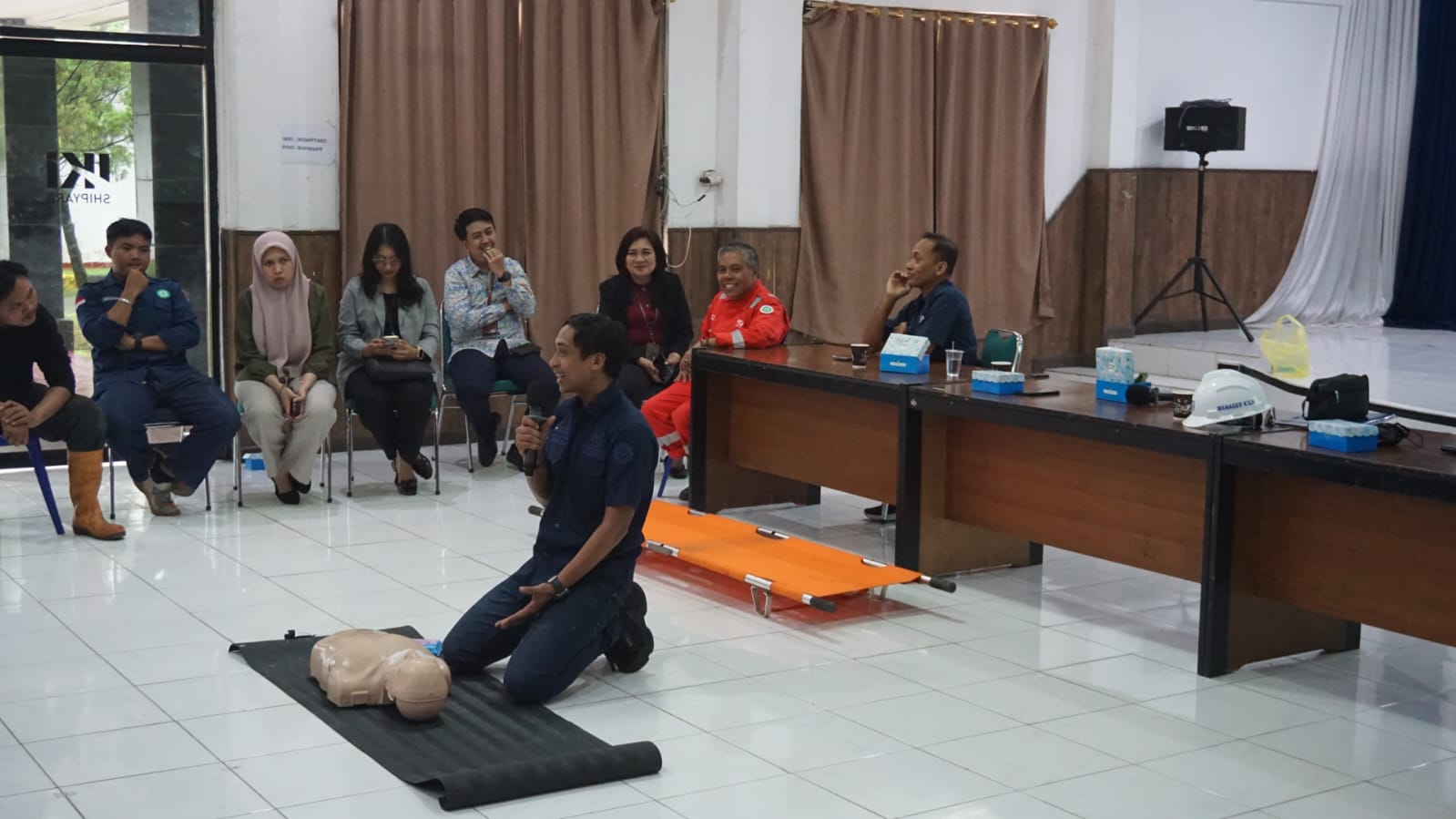 Sosialisasi Sistem dan Tata Cara Pertolongan Pertama Pada Kecelakaan